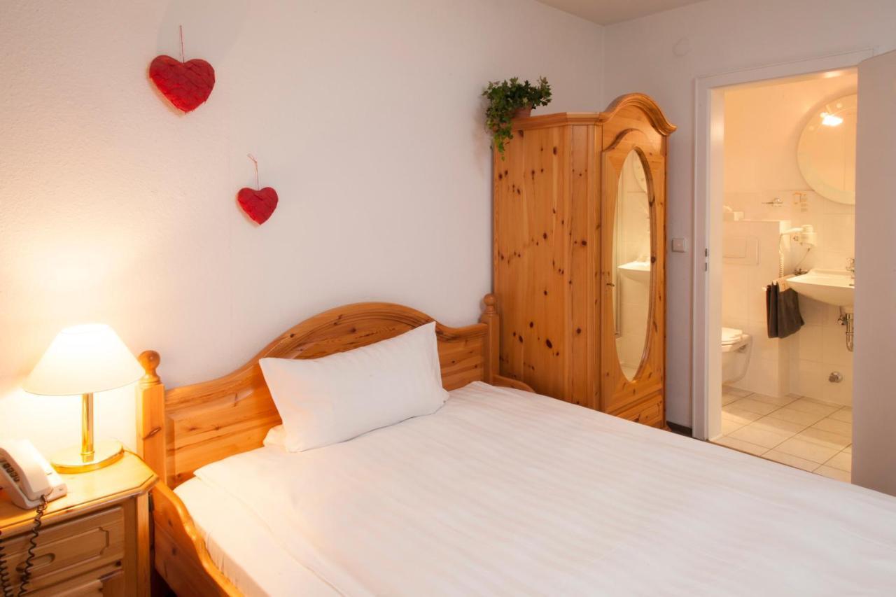 Hotel Wappenstube Erbach  Buitenkant foto