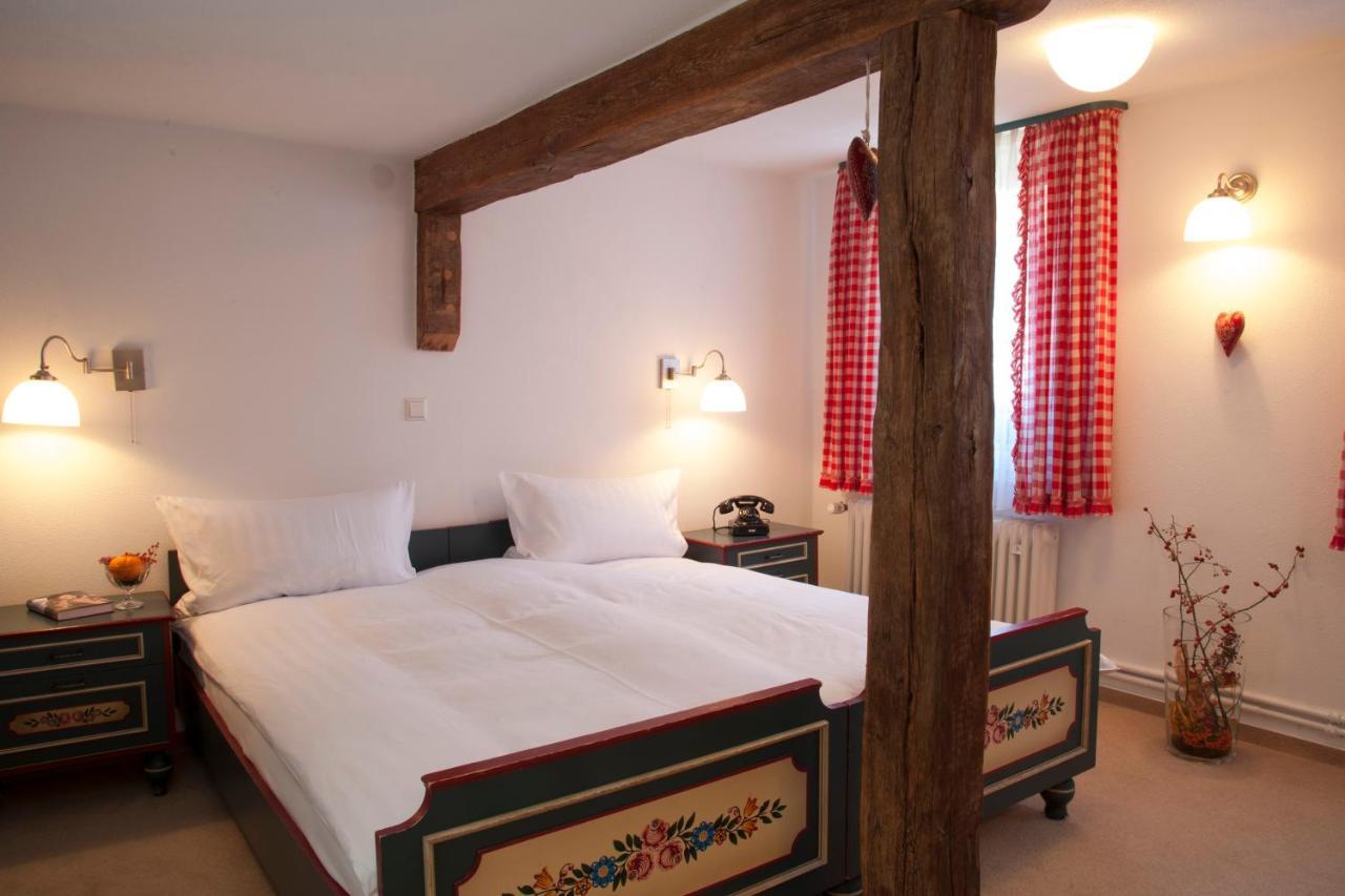 Hotel Wappenstube Erbach  Buitenkant foto
