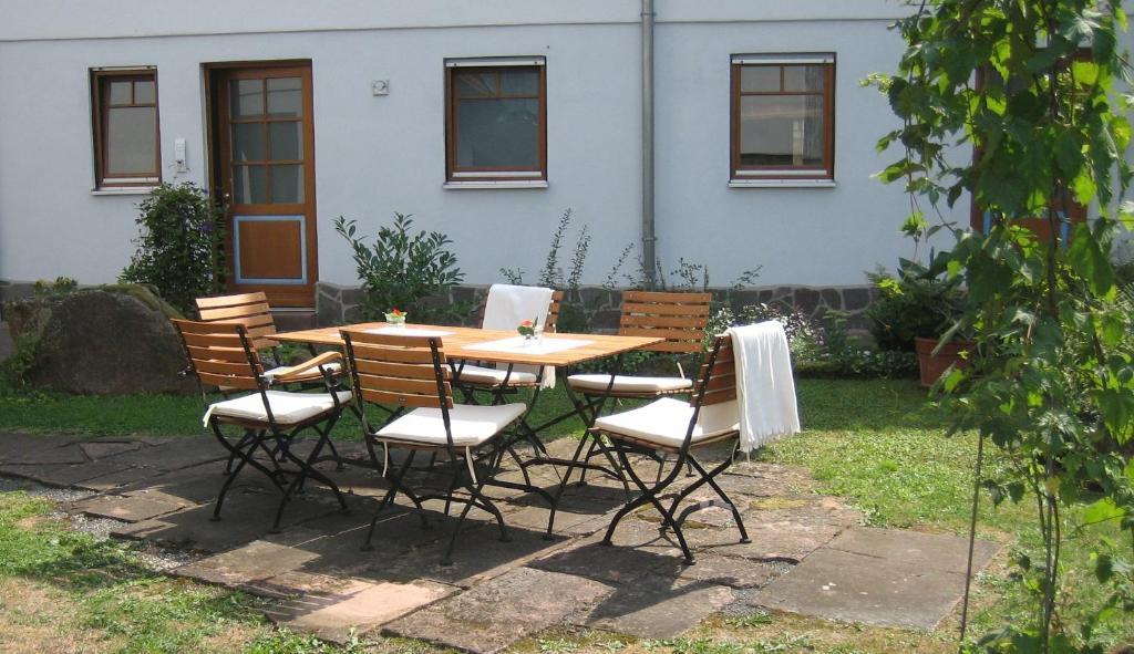 Hotel Wappenstube Erbach  Buitenkant foto
